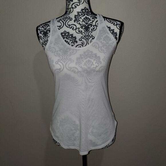 Old navy active go-dry extra small athletic tank top. - Picture 1 of 9